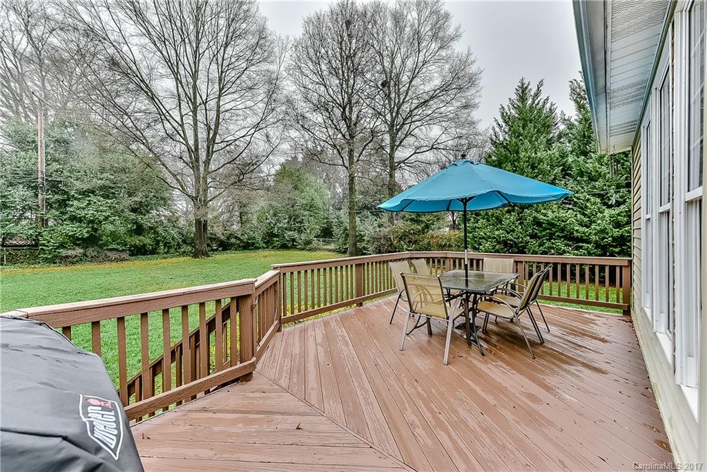 1114 Aylesford Road Charlotte NC 28211