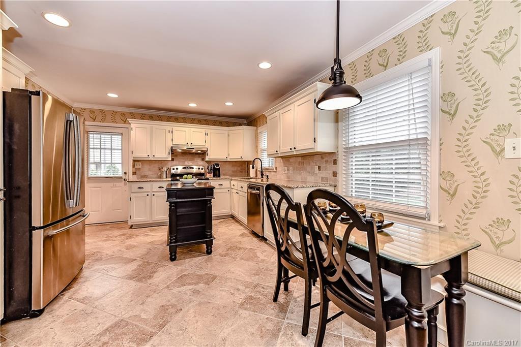 1114 Aylesford Road Charlotte NC 28211