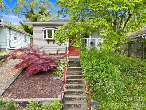 144 Clingman Avenue Asheville NC 28801