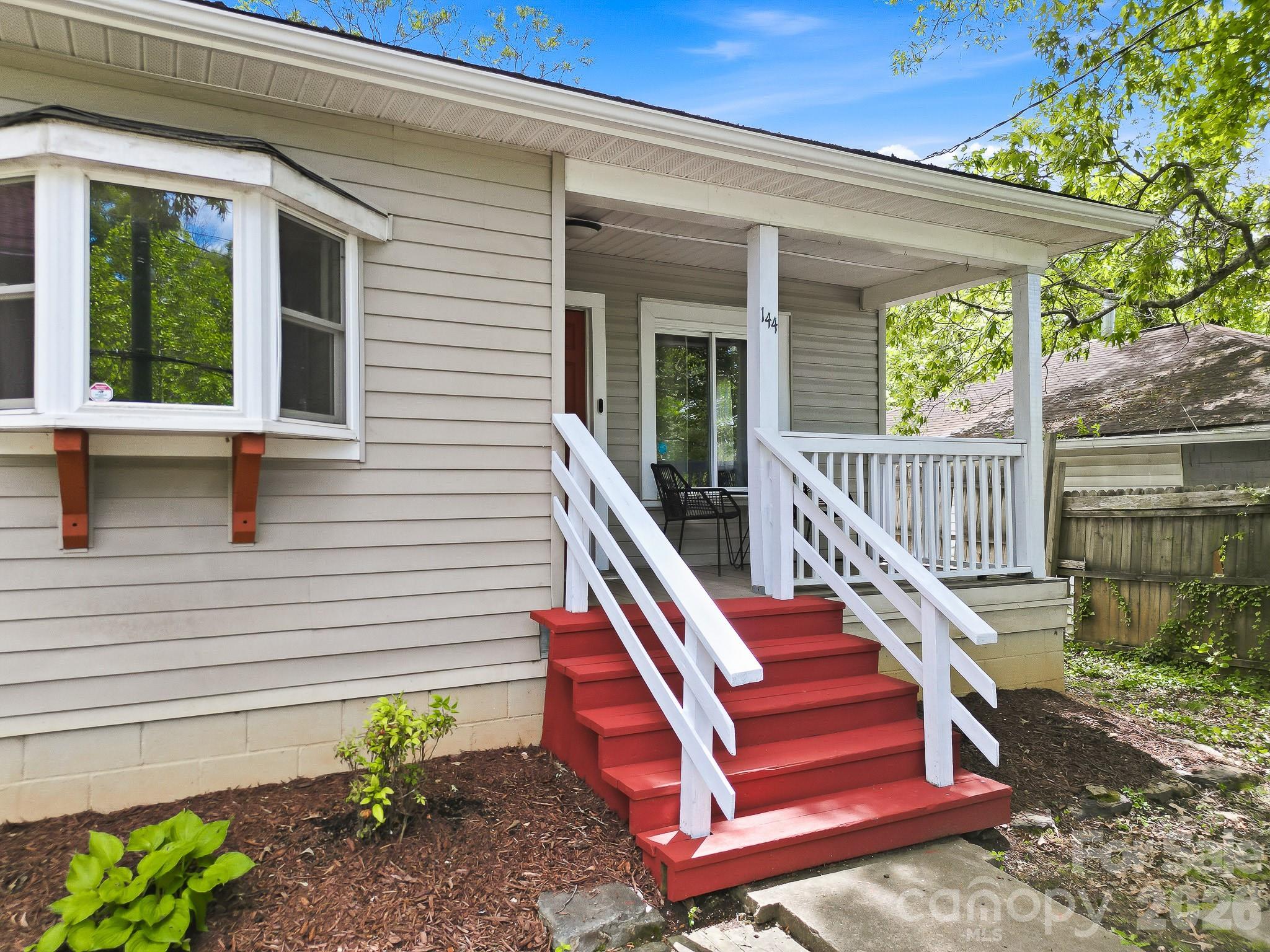 144 Clingman Avenue Asheville NC 28801