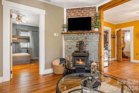 144 Clingman Avenue Asheville NC 28801