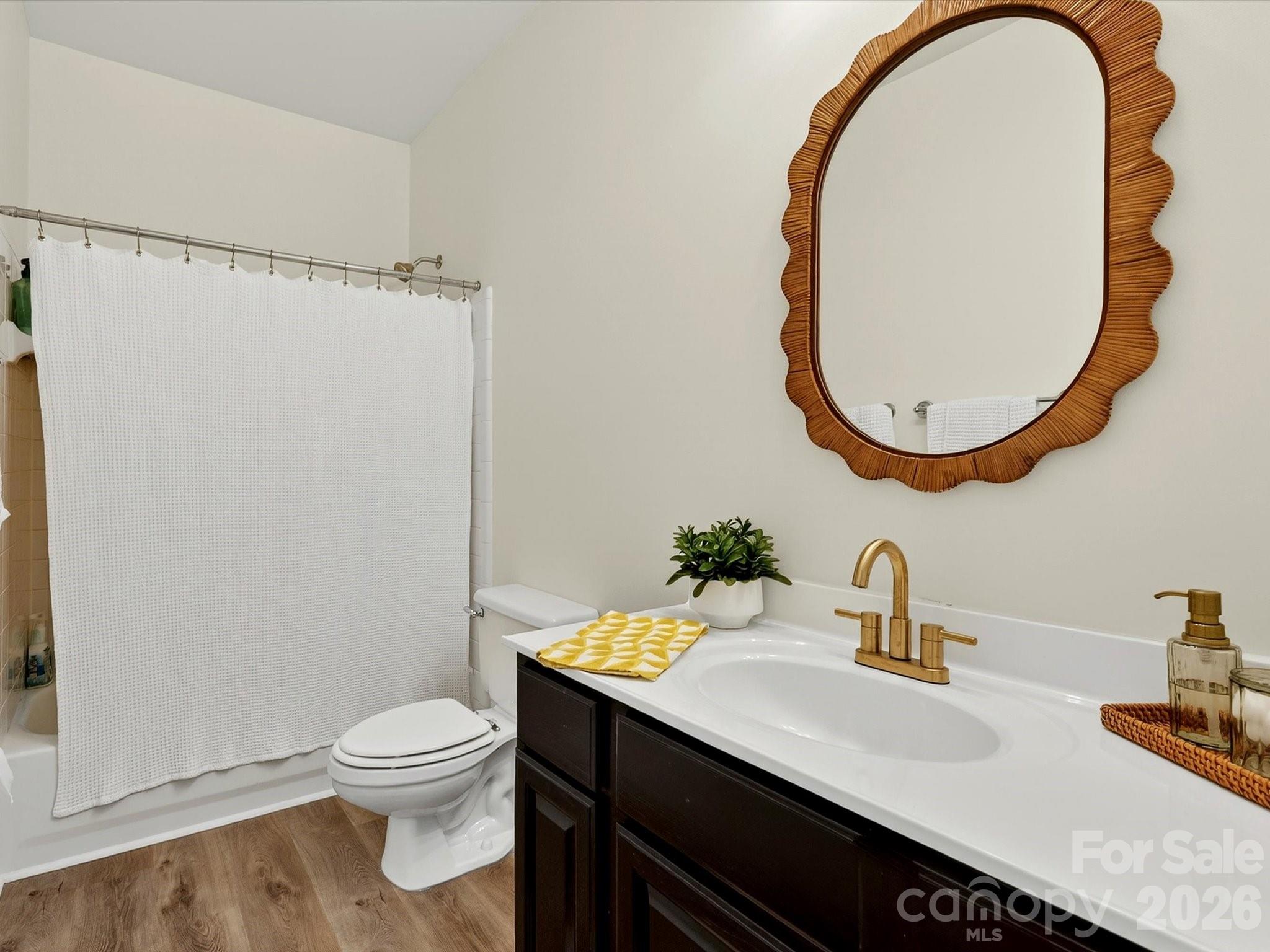 814 Stargard Court Charlotte NC 28270