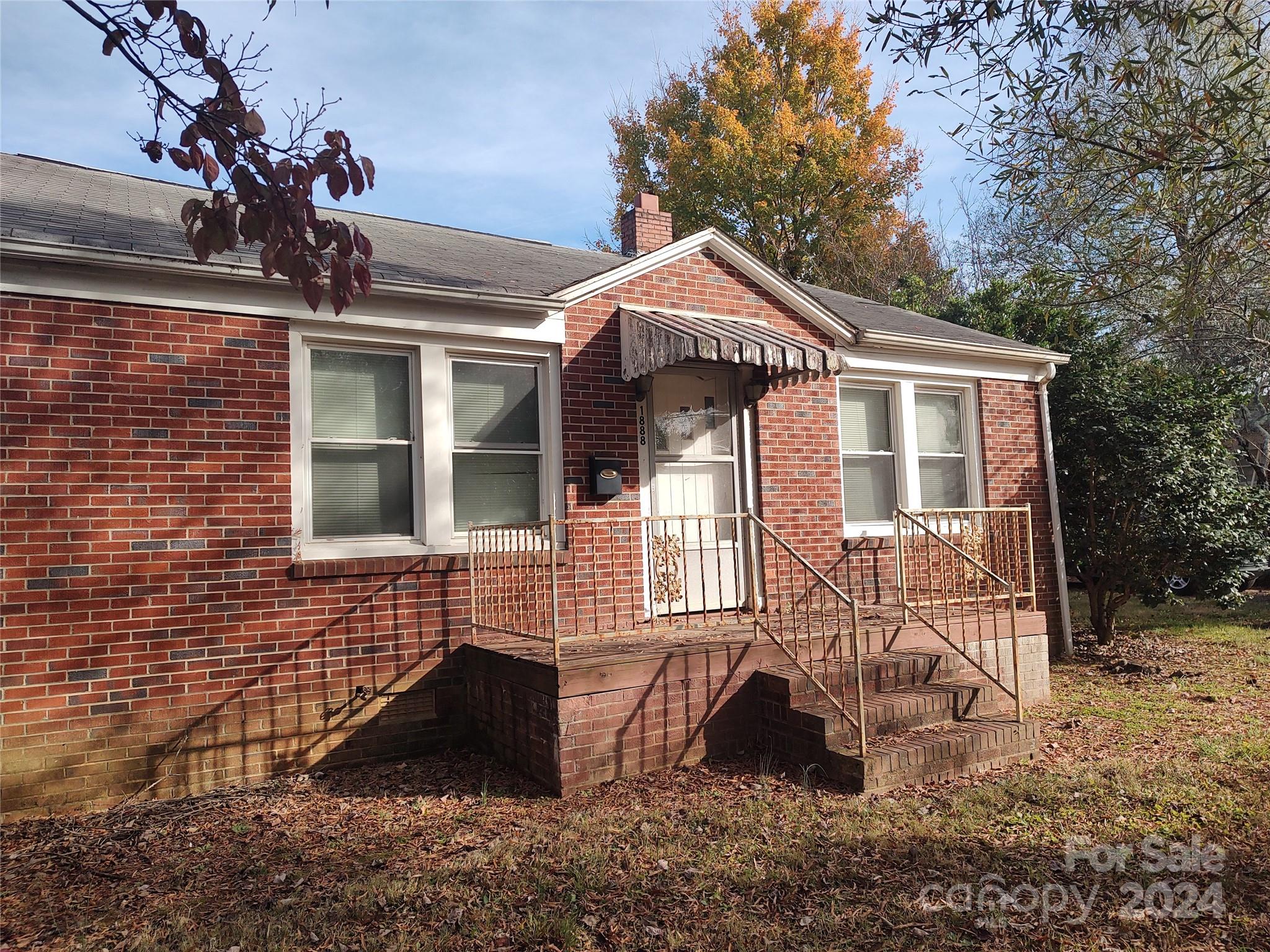 1888 16th Street NE Hickory NC 28601