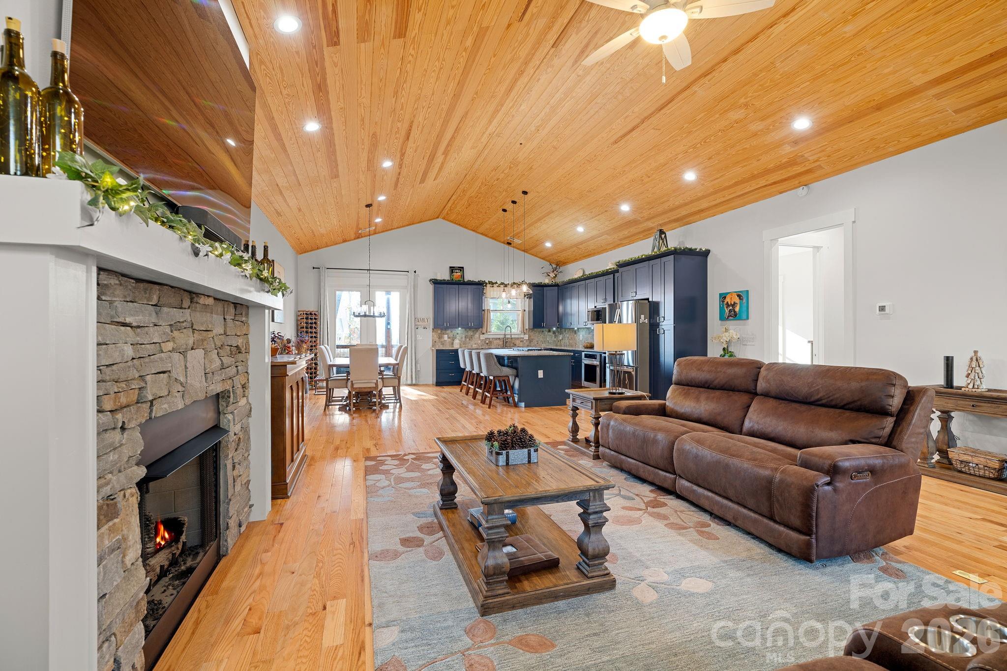 236 Cider Hill Lane Hendersonville NC 28792