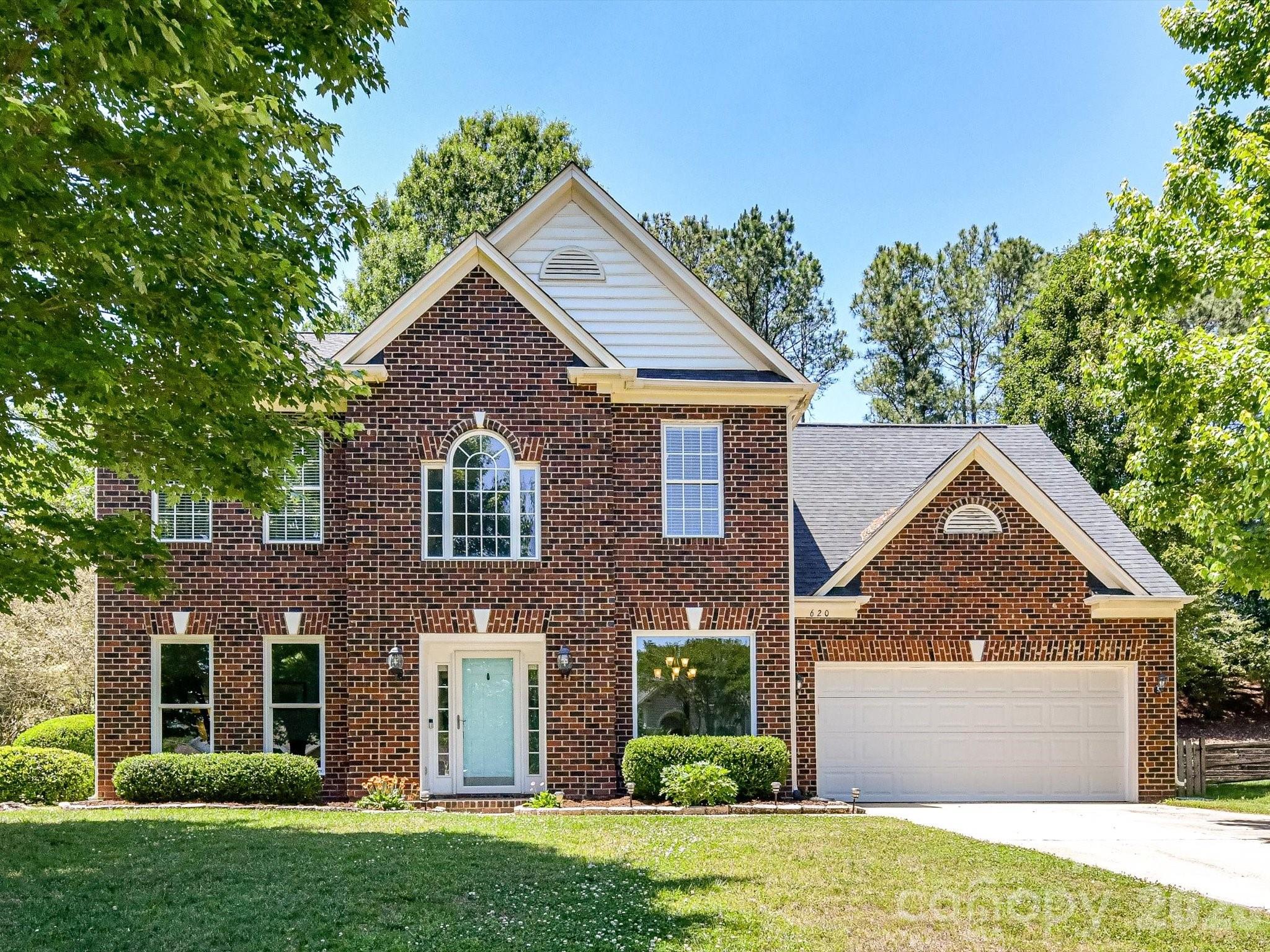 620 Meadow Lake Drive Matthews NC 28105