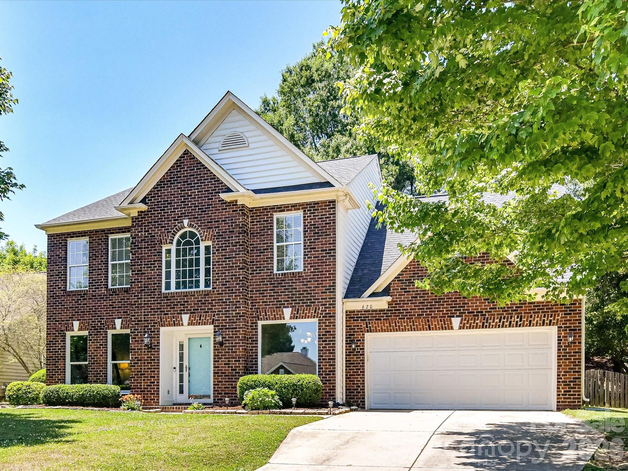 620 Meadow Lake Drive Matthews NC 28105