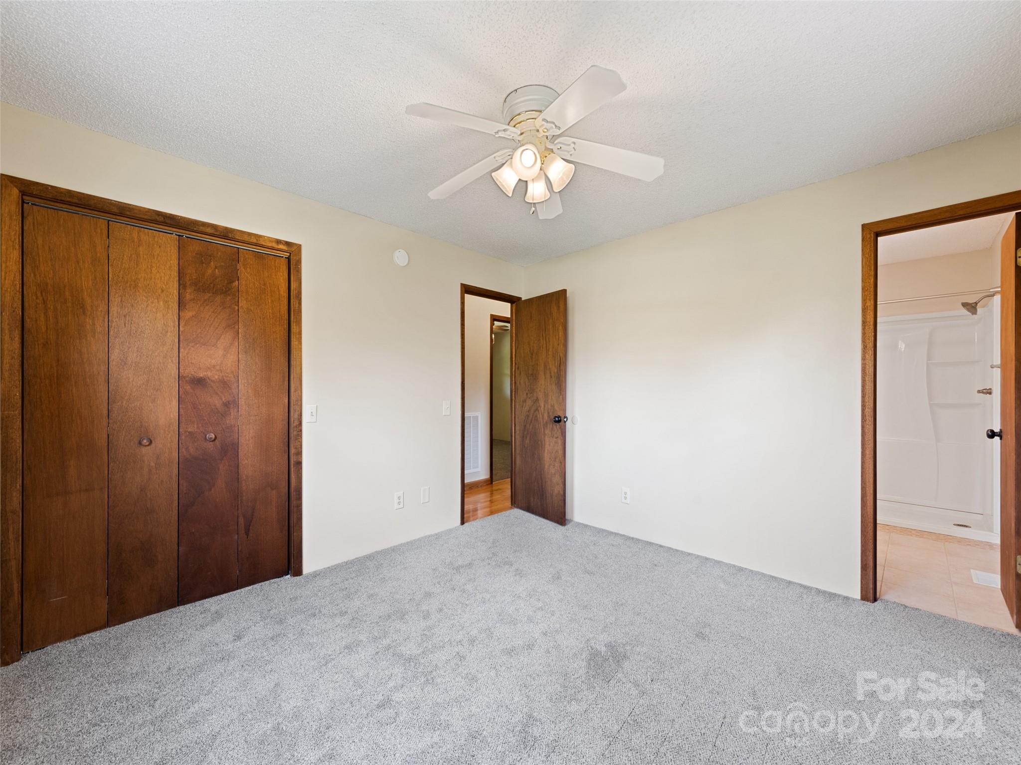 21 Redbud Drive Burnsville NC 28714