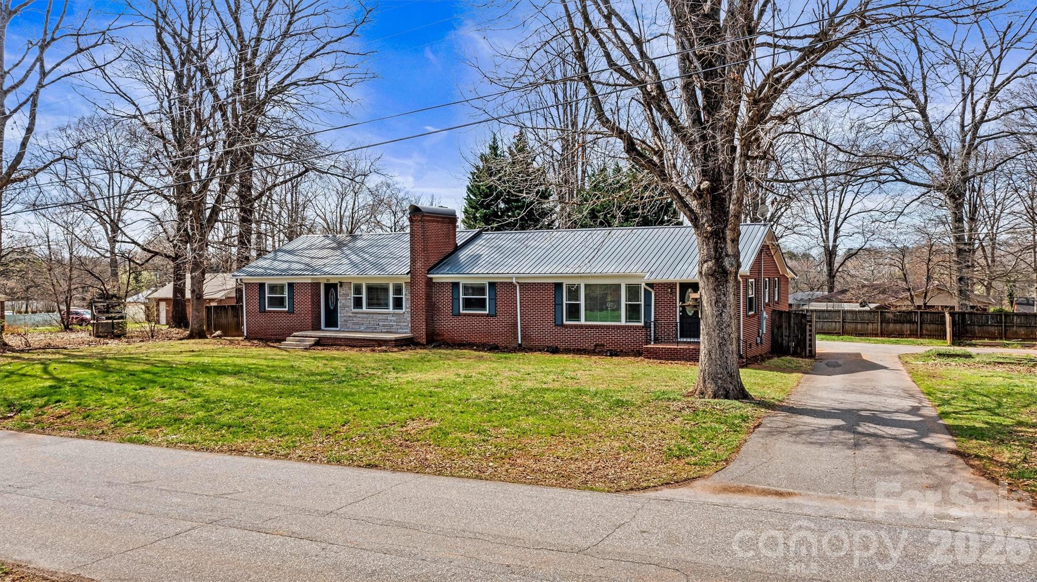 1212 3rd Street Drive SE Conover NC 28613