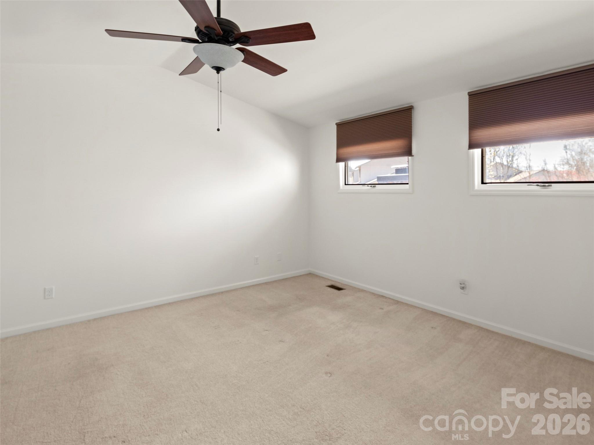 141 Deerlake Drive Asheville NC 28803