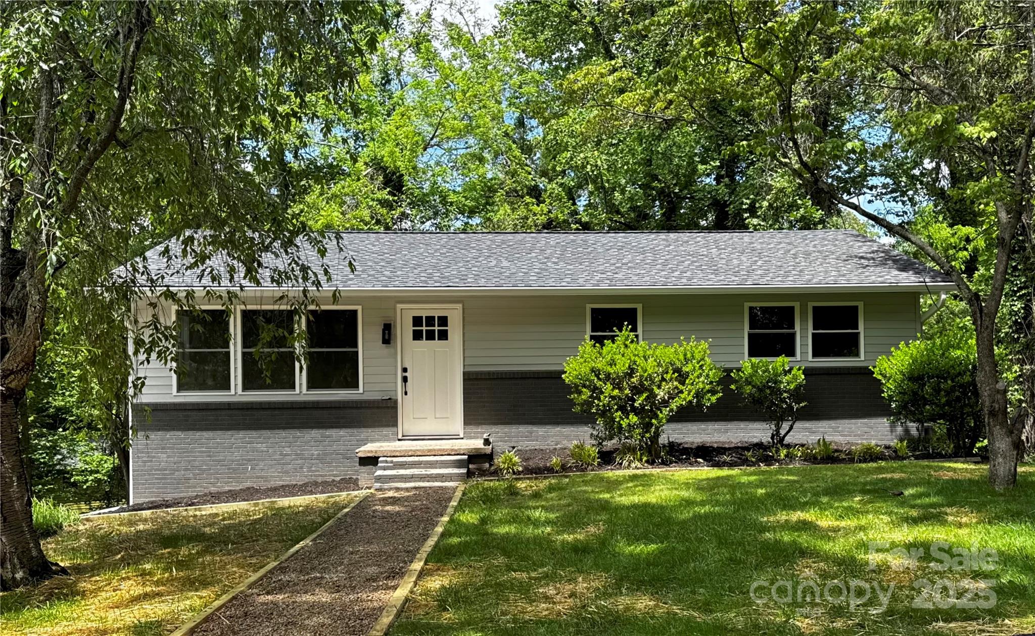 47 Rex Drive Asheville NC 28806