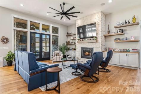 400 Samuel Drive Mills River NC 28759