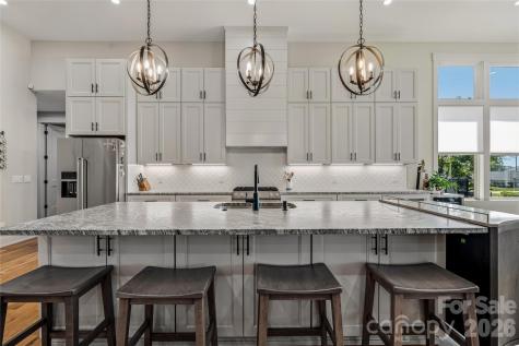 400 Samuel Drive Mills River NC 28759