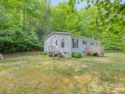 122 Mastiff Hollow Drive Waynesville NC 28785
