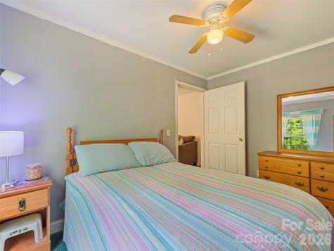 122 Mastiff Hollow Drive Waynesville NC 28785