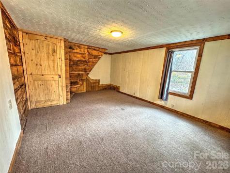 1101 Otter Creek Road Topton NC 28781