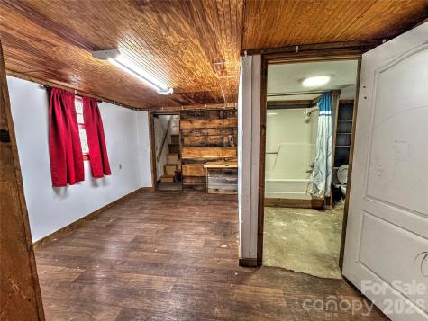 1101 Otter Creek Road Topton NC 28781