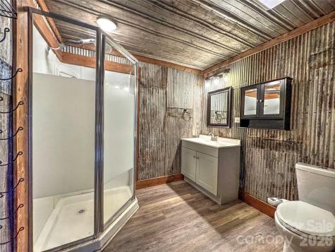 1101 Otter Creek Road Topton NC 28781