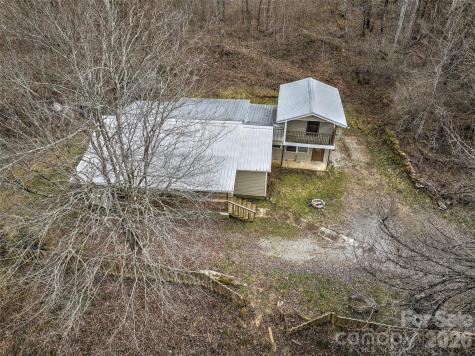 1101 Otter Creek Road Topton NC 28781