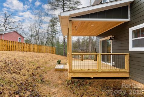 204 Cascade Ridge Road Fairview NC 28730