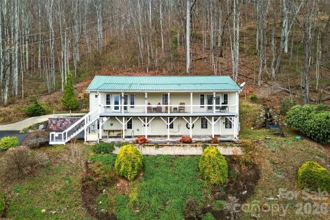 120 Mountain Mist Lane Waynesville NC 28785