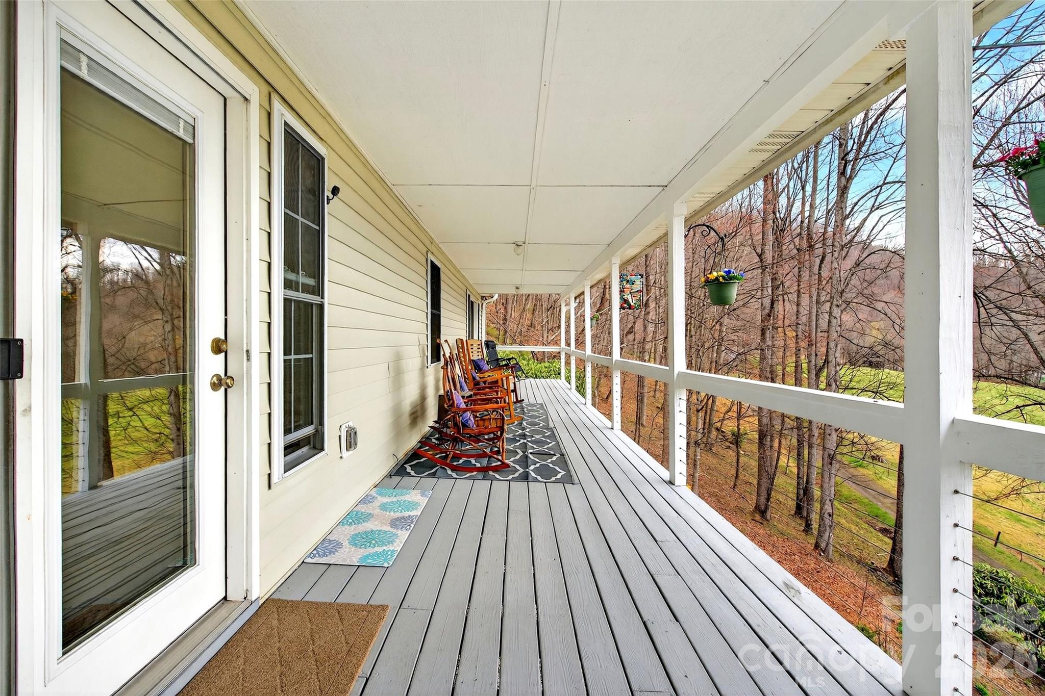 120 Mountain Mist Lane Waynesville NC 28785