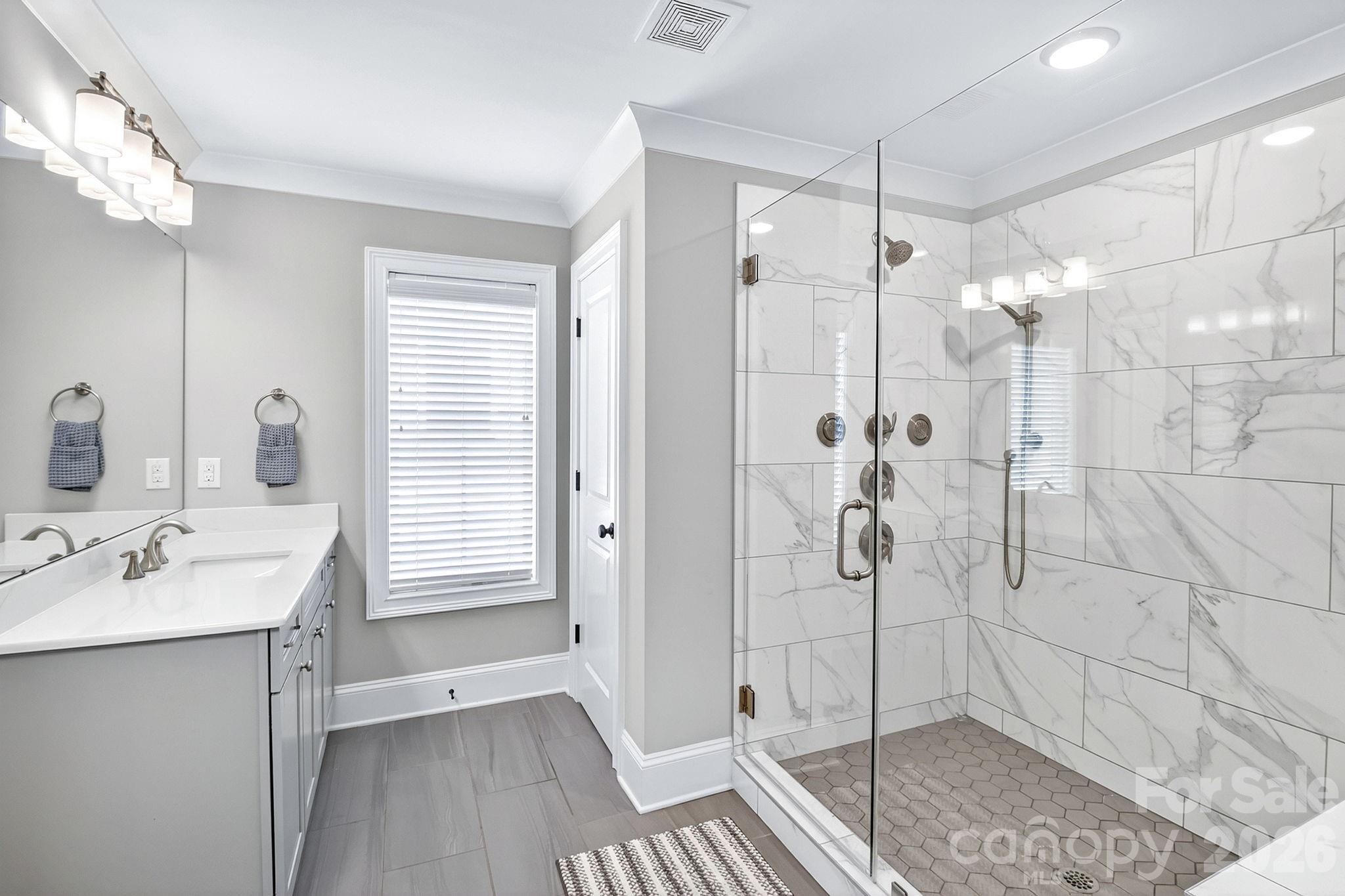 7005 Providence Lane W Charlotte NC 28226