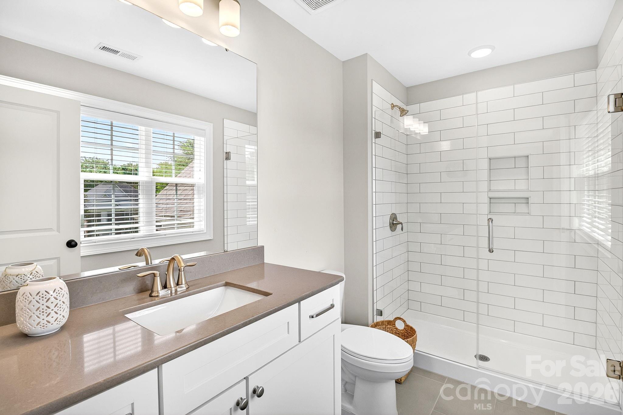 7005 Providence Lane W Charlotte NC 28226