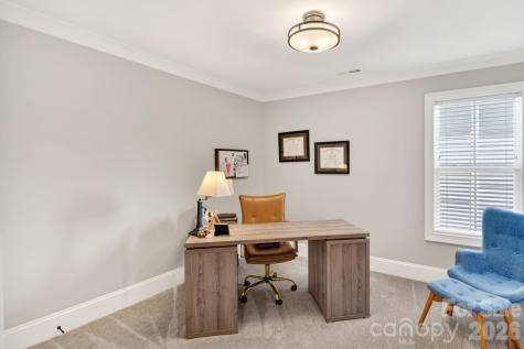 7005 Providence Lane W Charlotte NC 28226