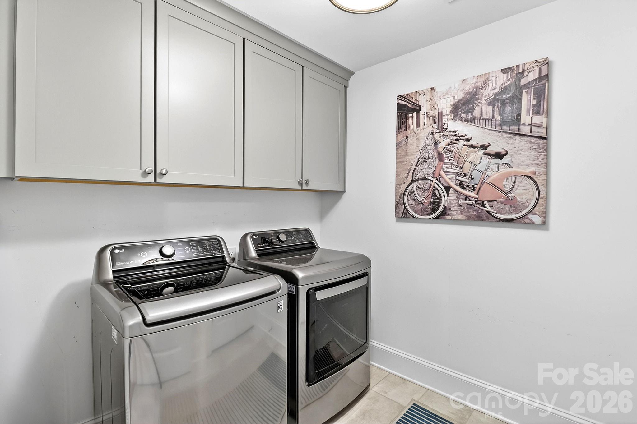 7005 Providence Lane W Charlotte NC 28226