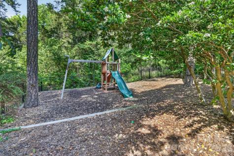 7005 Providence Lane W Charlotte NC 28226