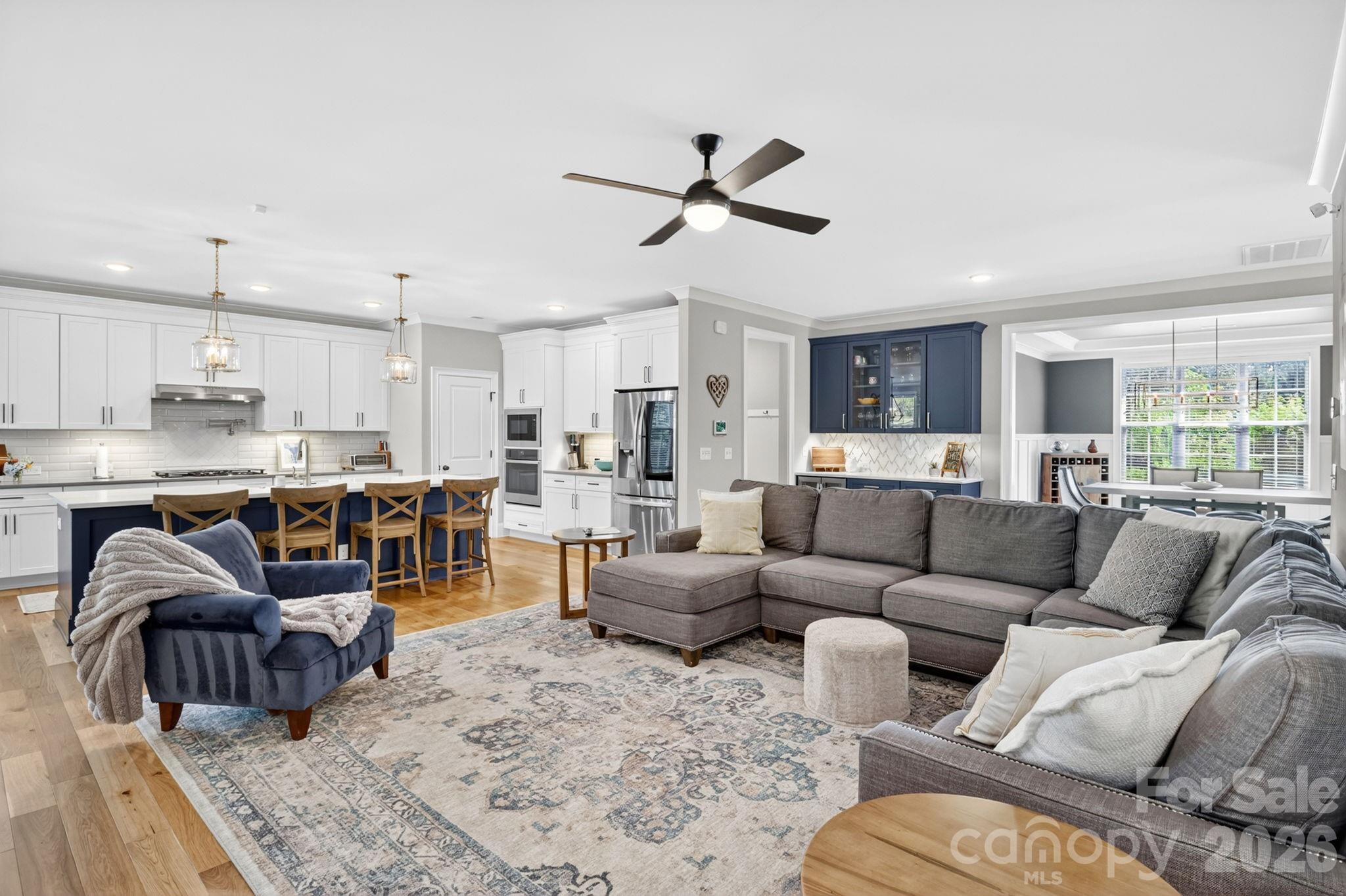 7005 Providence Lane W Charlotte NC 28226