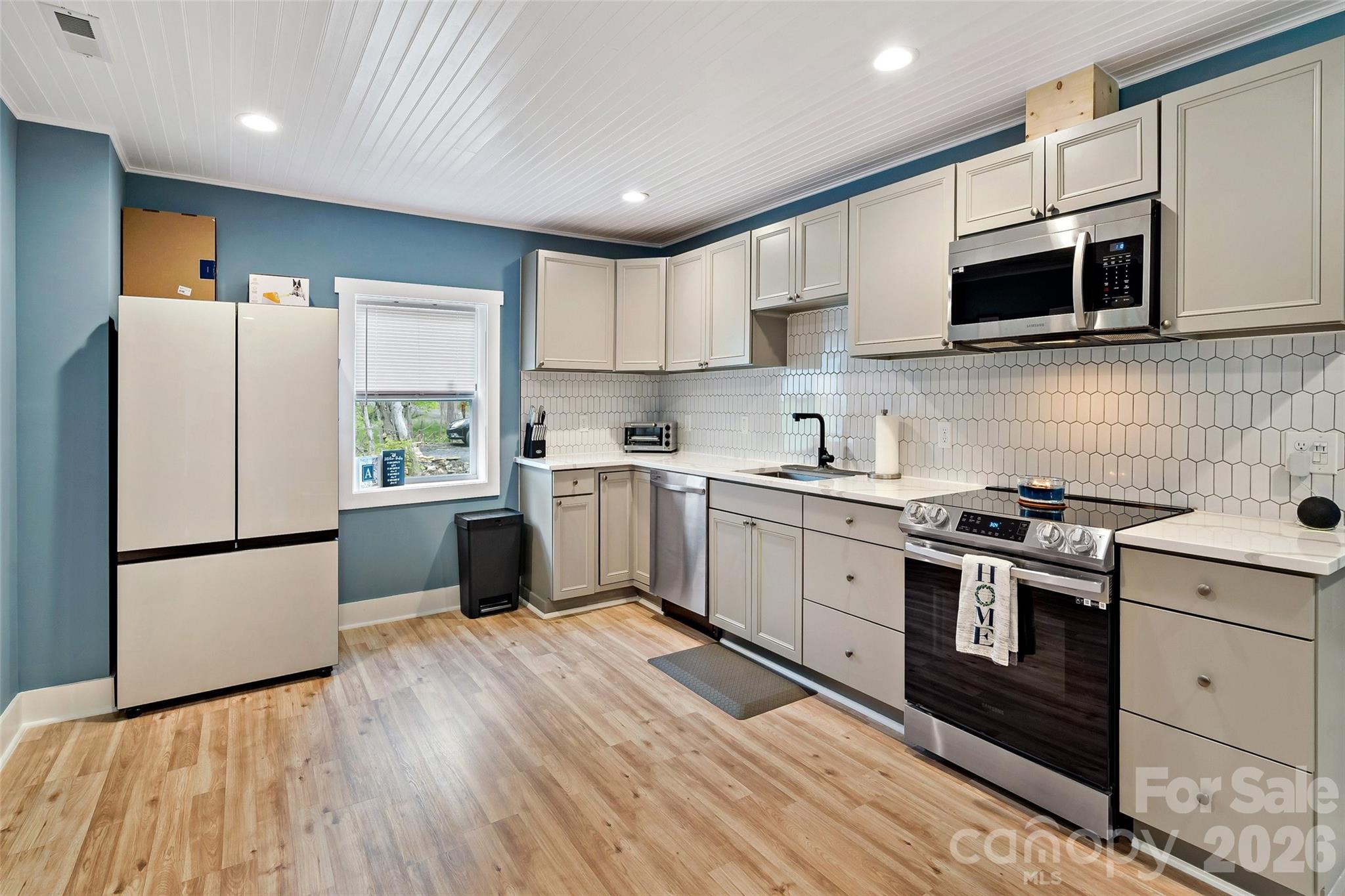 153 Arrowood Corner Road Mars Hill NC 28754