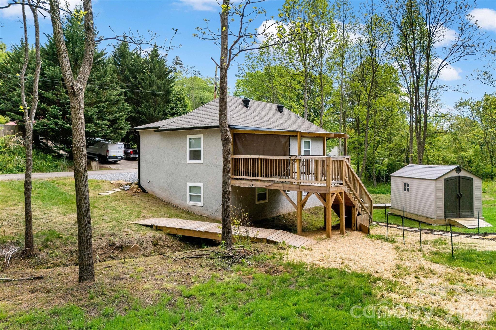 153 Arrowood Corner Road Mars Hill NC 28754
