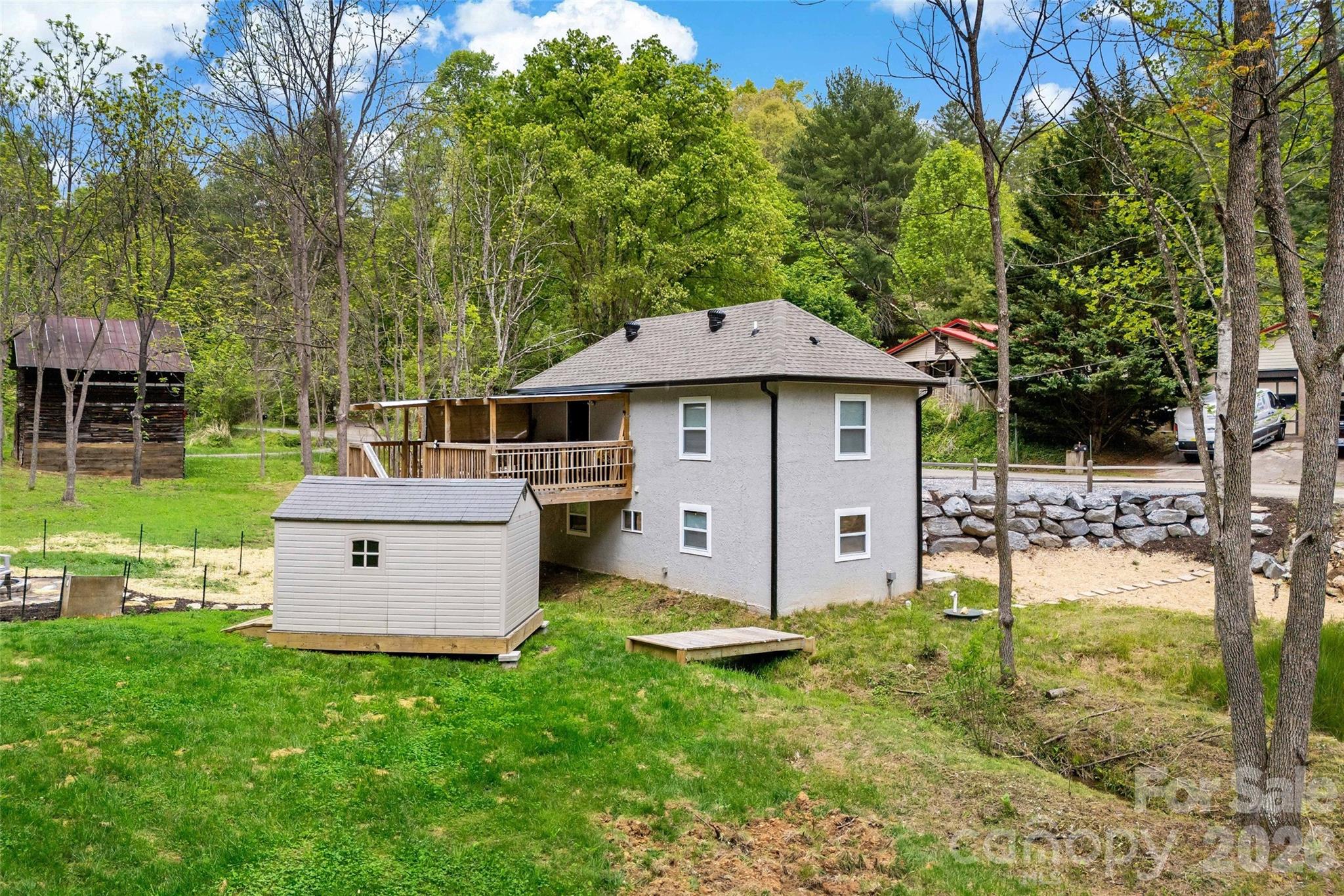 153 Arrowood Corner Road Mars Hill NC 28754