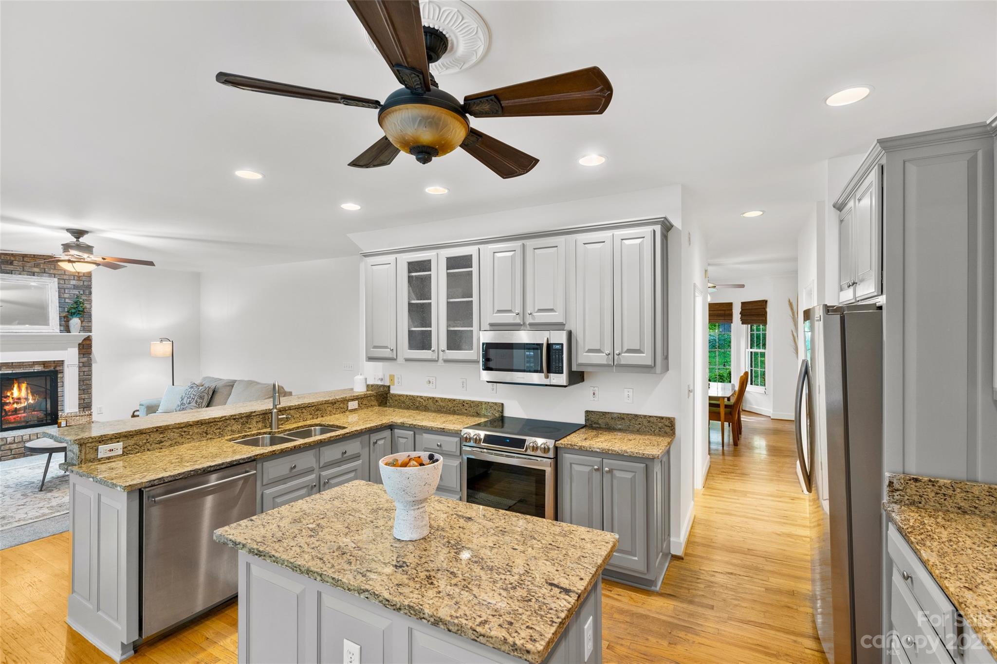 19 Bent Oak Lane Asheville NC 28803