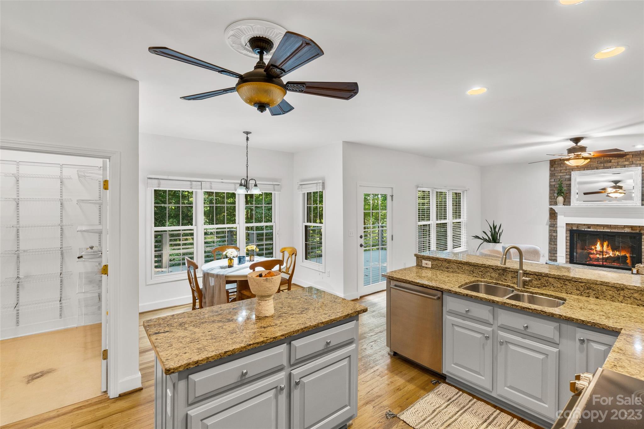 19 Bent Oak Lane Asheville NC 28803