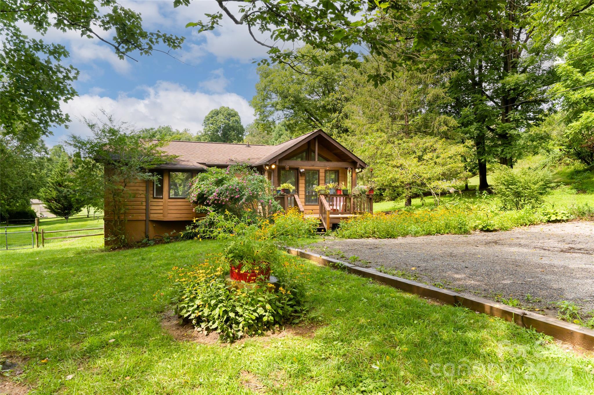 352 Longs Chapel Road Weaverville NC 28787