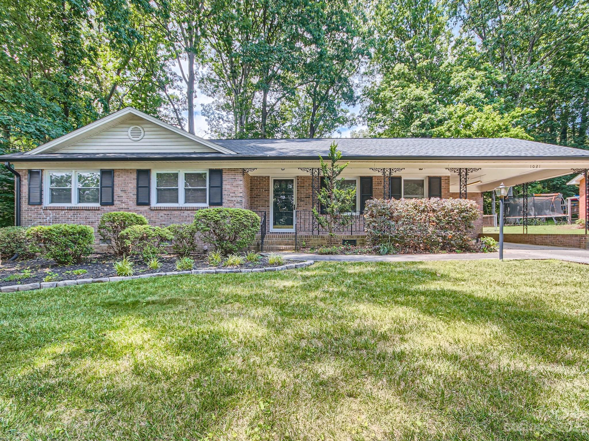 1021 Nottingham Drive Gastonia NC 28054