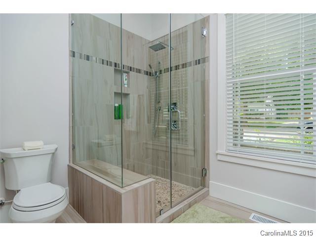 2621 Bay Street Charlotte NC 28205