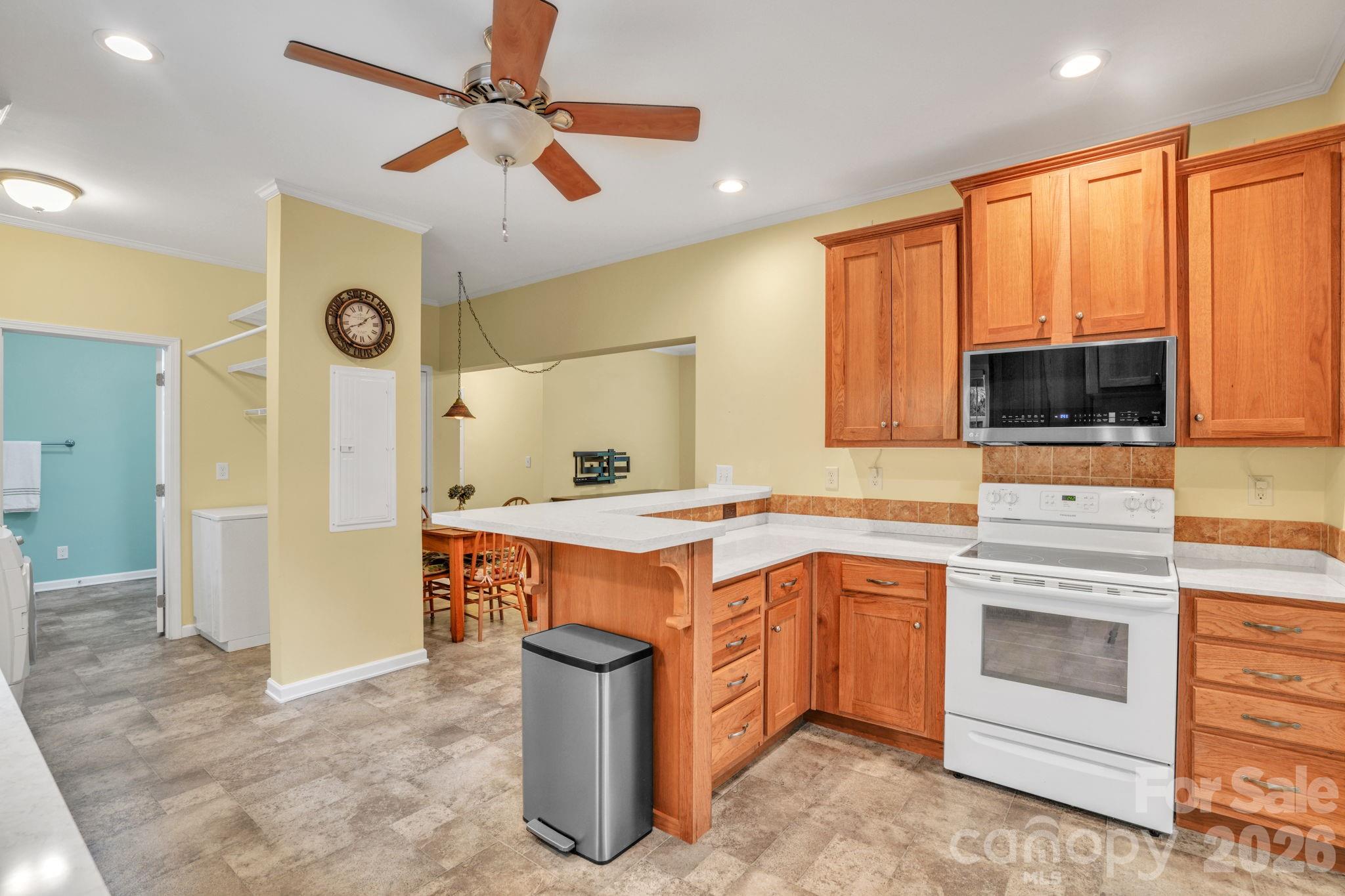 189 Friendly Circle Saluda NC 28773