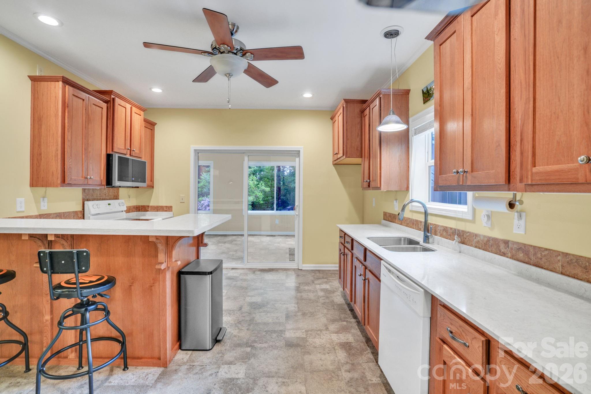 189 Friendly Circle Saluda NC 28773