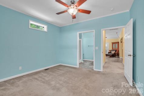 189 Friendly Circle Saluda NC 28773