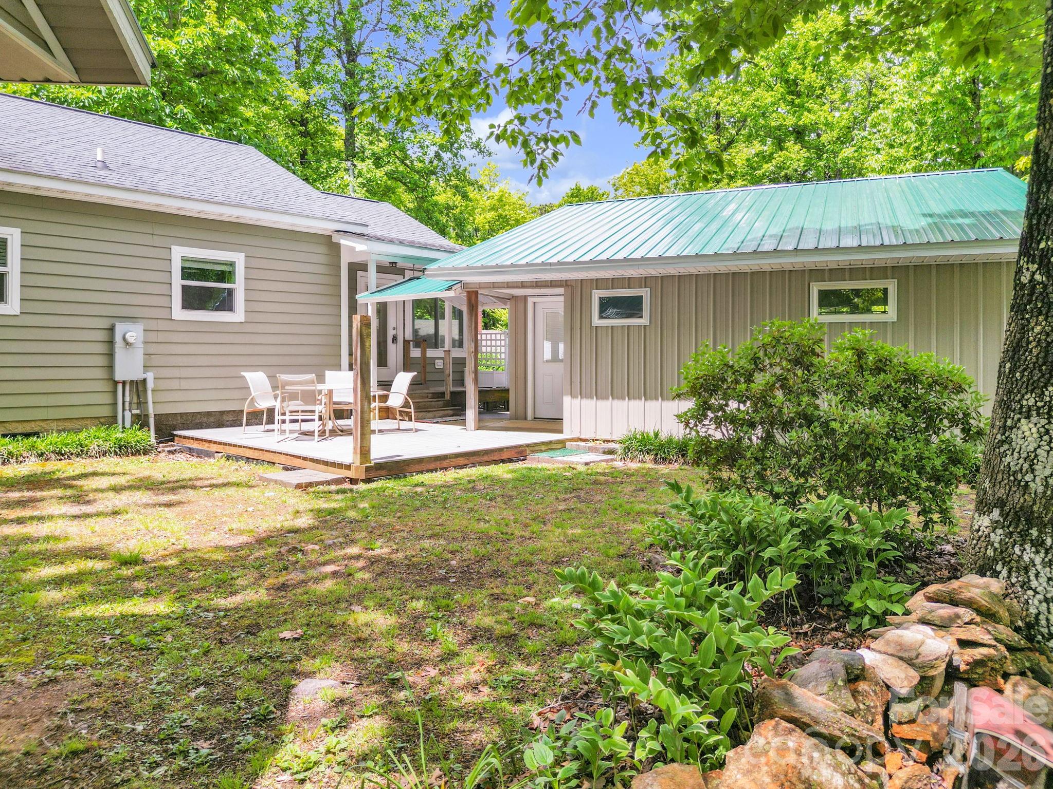 189 Friendly Circle Saluda NC 28773