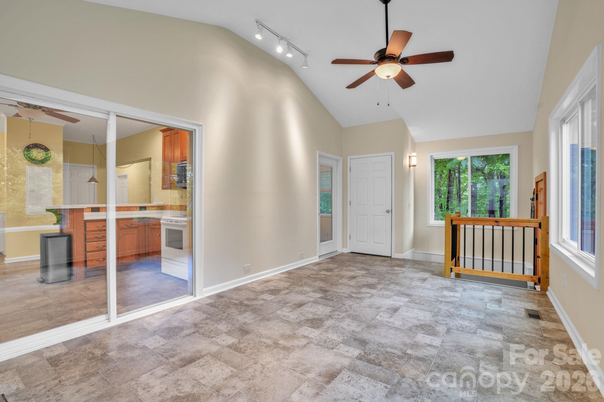189 Friendly Circle Saluda NC 28773