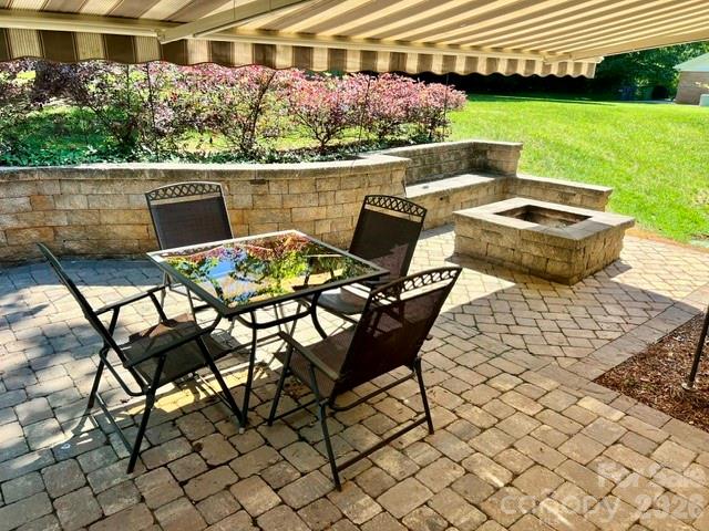 5821 Rowan Way Charlotte NC 28214