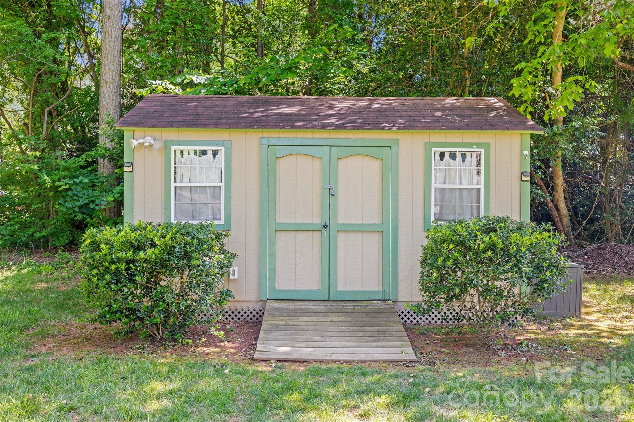 5821 Rowan Way Charlotte NC 28214