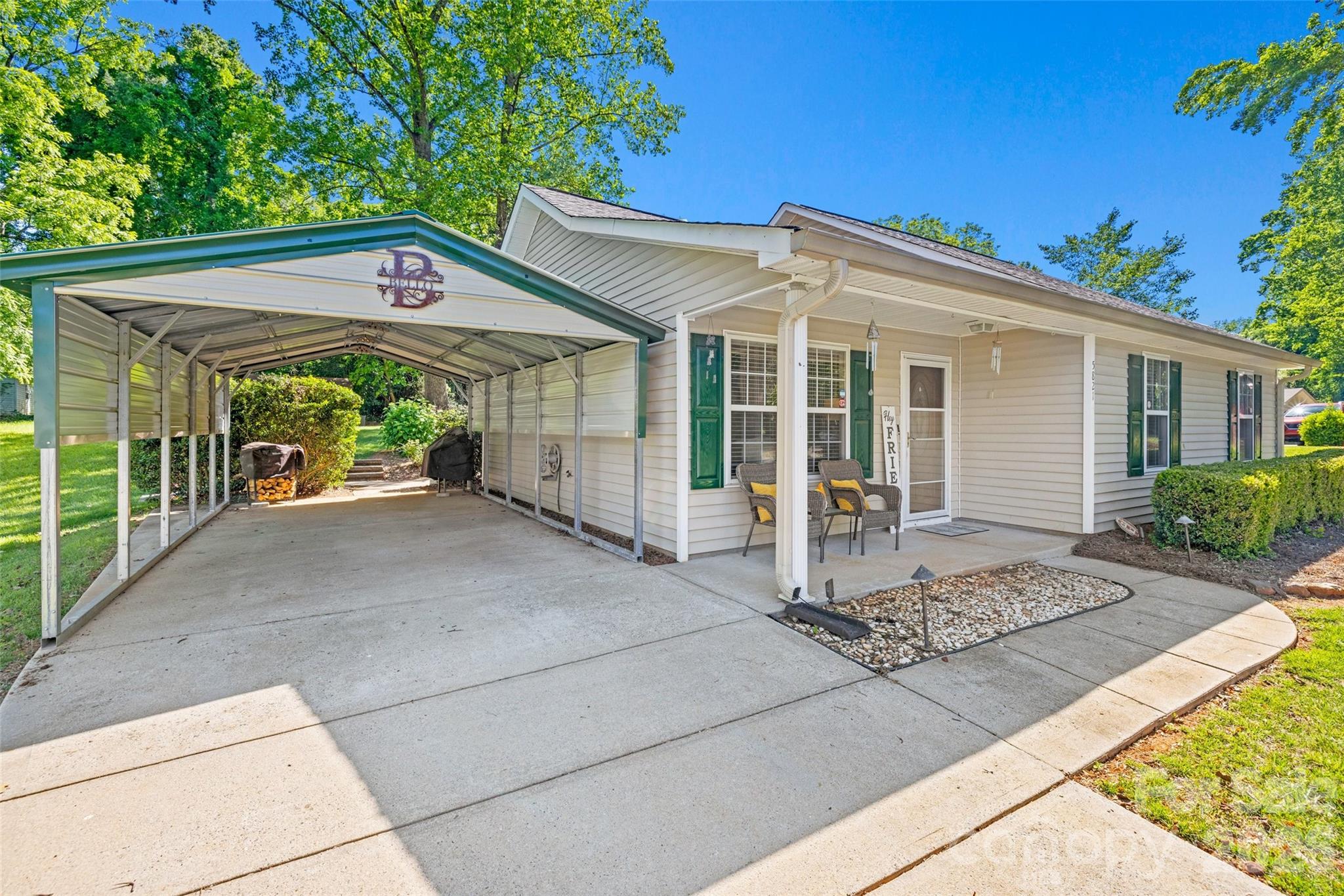 5821 Rowan Way Charlotte NC 28214