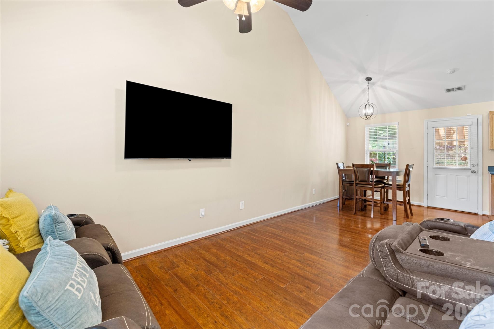 5821 Rowan Way Charlotte NC 28214