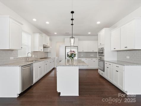 1005 Argentium Way Waxhaw NC 28173