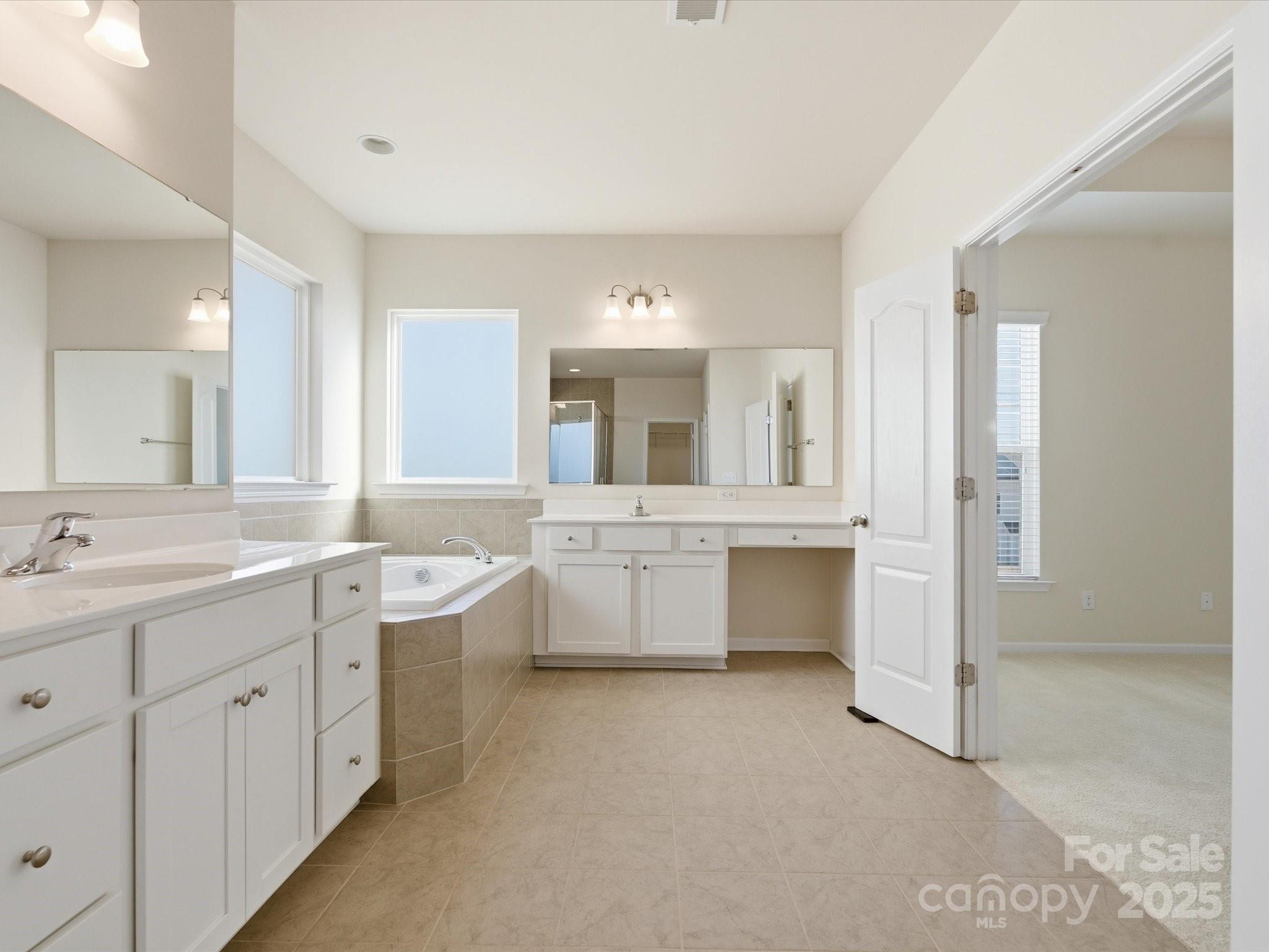 1005 Argentium Way Waxhaw NC 28173